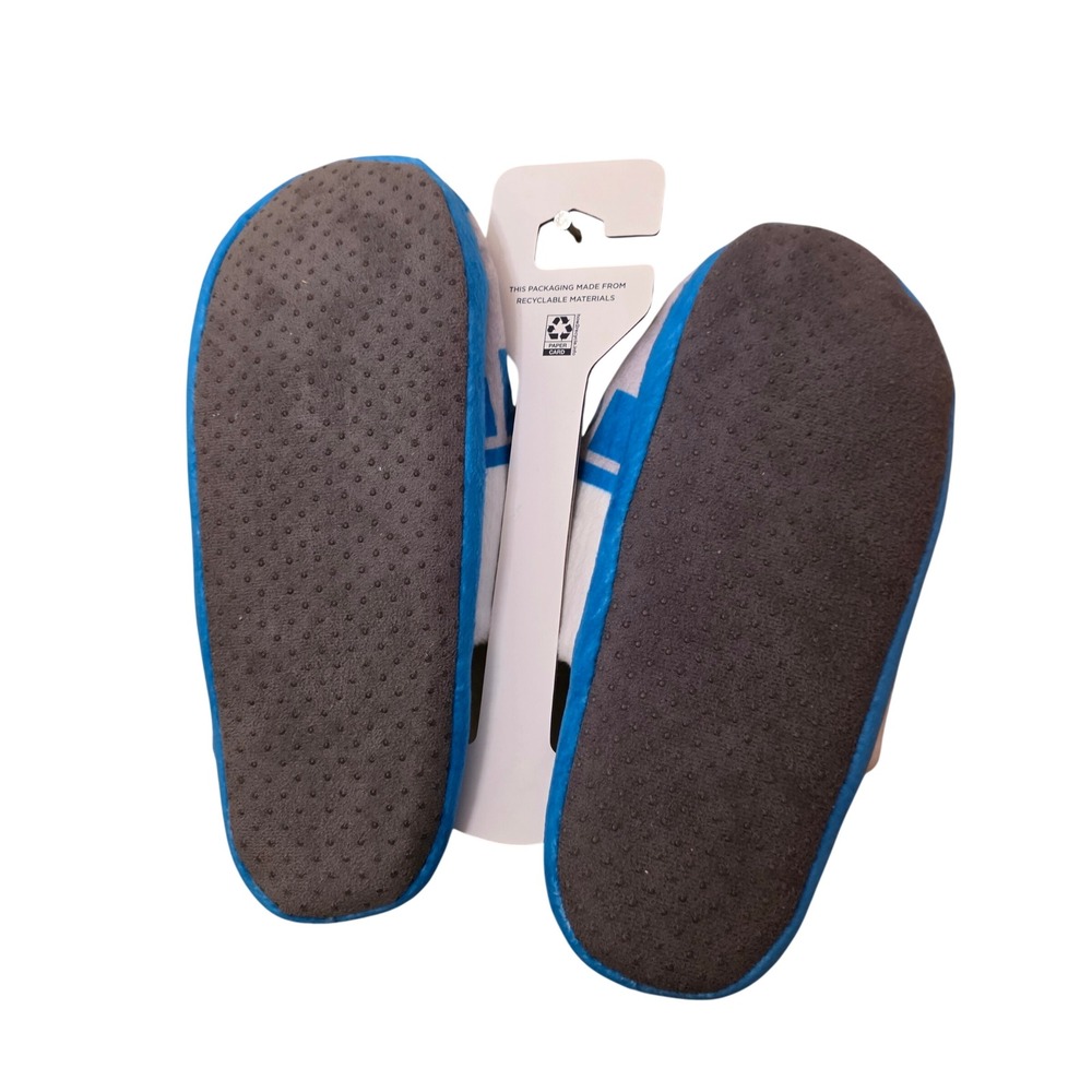 Hallmark Star Wars R2-D2 Plush Slippers Blue White Adult Size S/M New NWT - Picture 3 of 3